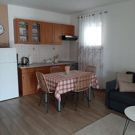 Apartman Mima Apartment โพราต ภายนอก รูปภาพ